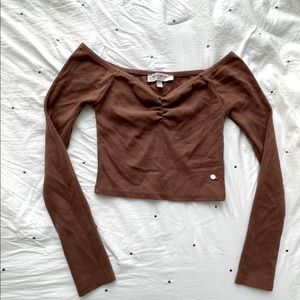 P&B Long Sleeve Crop Top